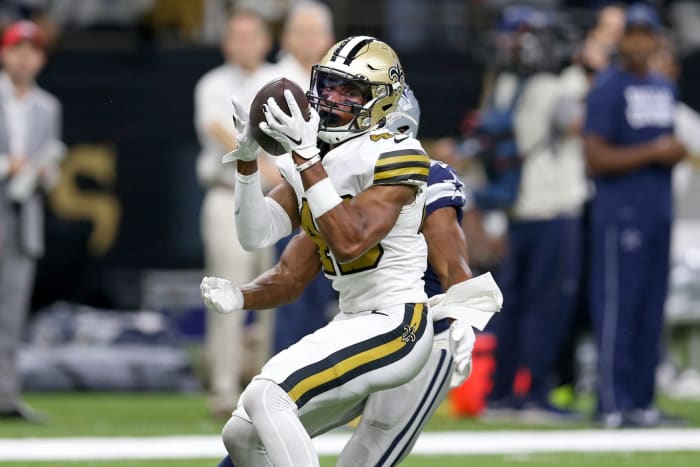 New Orleans Saints safety Marcus Williams (43) makes an interception against the Dallas Cowboys. Mandatory Credit: Chuck Cook-USA TODAY